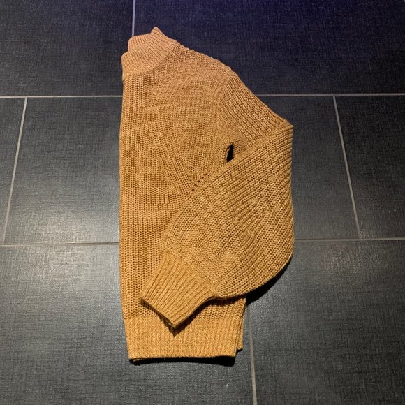 H&M Wide Sleeve Metallic Camel Knit Sweater - Picture 9 of 11